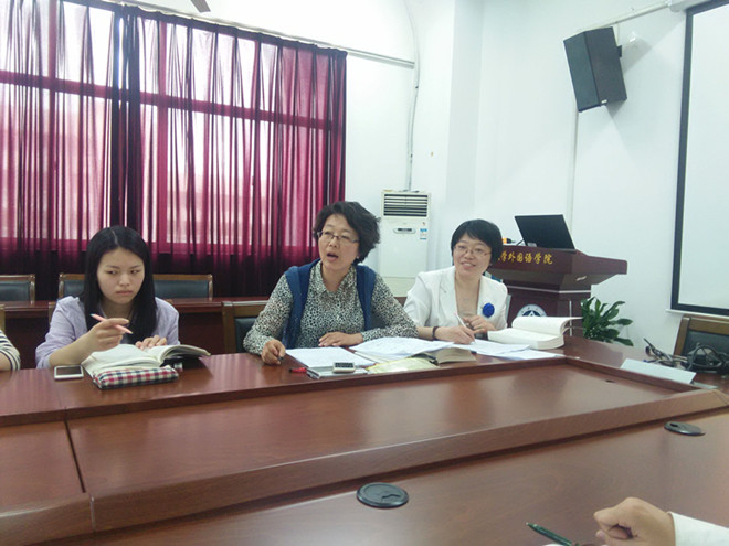 开云手机登录入口2013学生党支部召开“两学一做”理论学习交流会